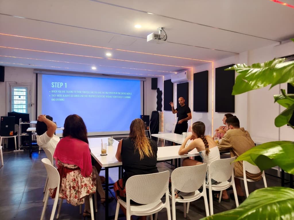 Gilad presenting Step 1 to the group